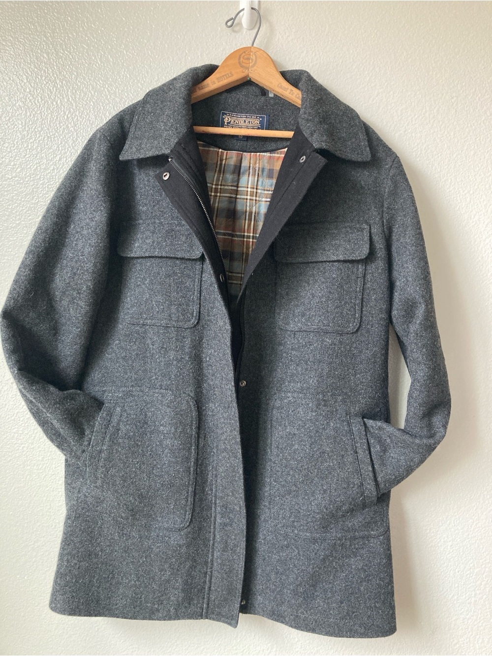 NWOT Pendleton Wool Blend Minimalist overcoat coat Clean Girl Classic sz 10